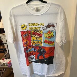 EUC Comfort Colors "Kung-Fu Kenny" T-shirt Large